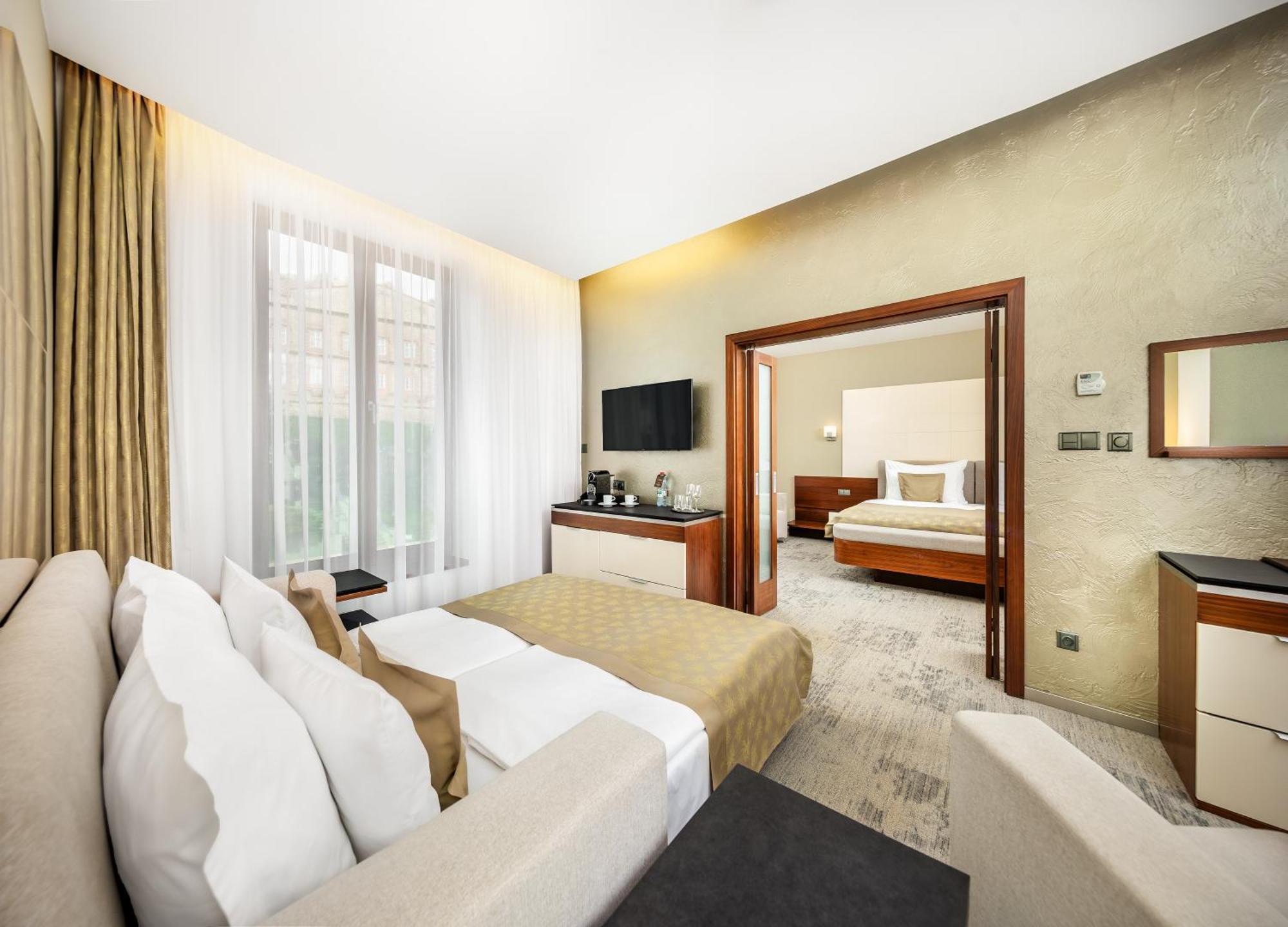 Wellness Hotel Diamant Hluboká nad Vltavou Dış mekan fotoğraf
