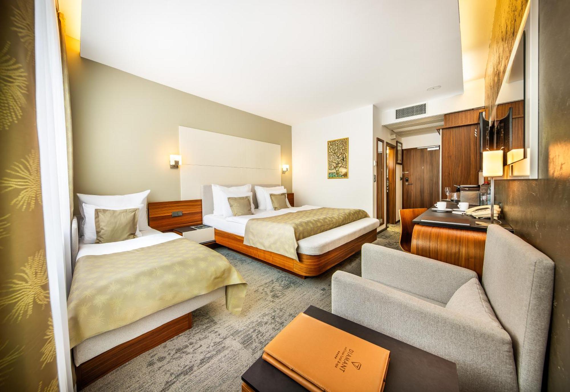 Wellness Hotel Diamant Hluboká nad Vltavou Dış mekan fotoğraf