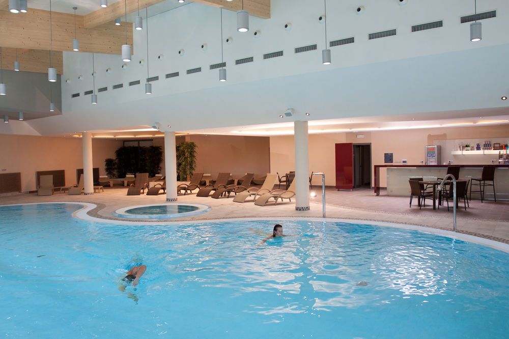 Wellness Hotel Diamant Hluboká nad Vltavou Dış mekan fotoğraf
